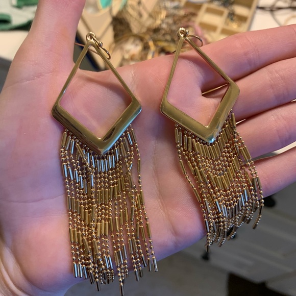 gold earrings - Picture 3 of 3